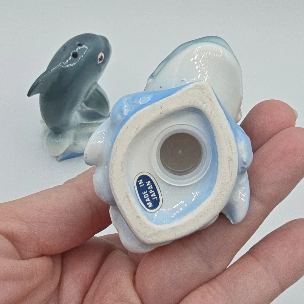 Vintage Whale Salt and Pepper Shakers 1950s/1960s Japan Kitschy Anthropomorphic